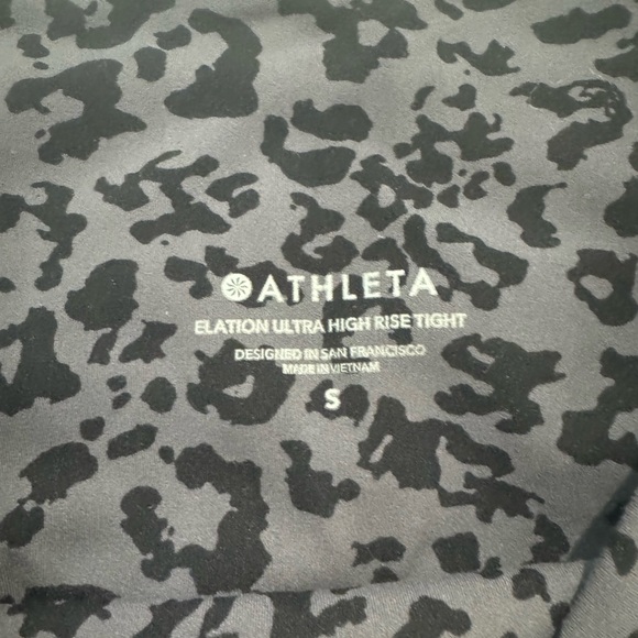 Athleta Black and Gray Animal Print Leggings - Picture 5 of 5